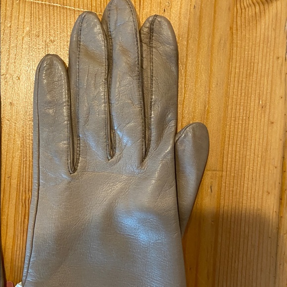 Aris Taupe/gray Leather Gloves NWT Size 7 - Picture 5 of 9